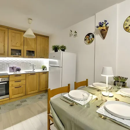 Maison Wanda Apartment