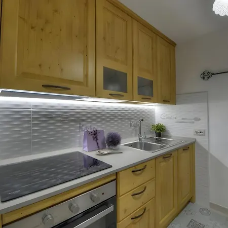 Maison Wanda Apartman *