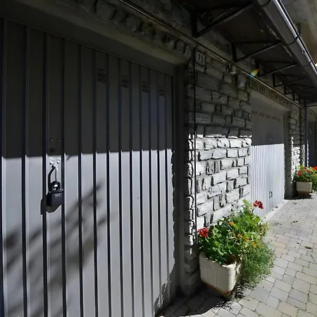 アパート Maison Wanda